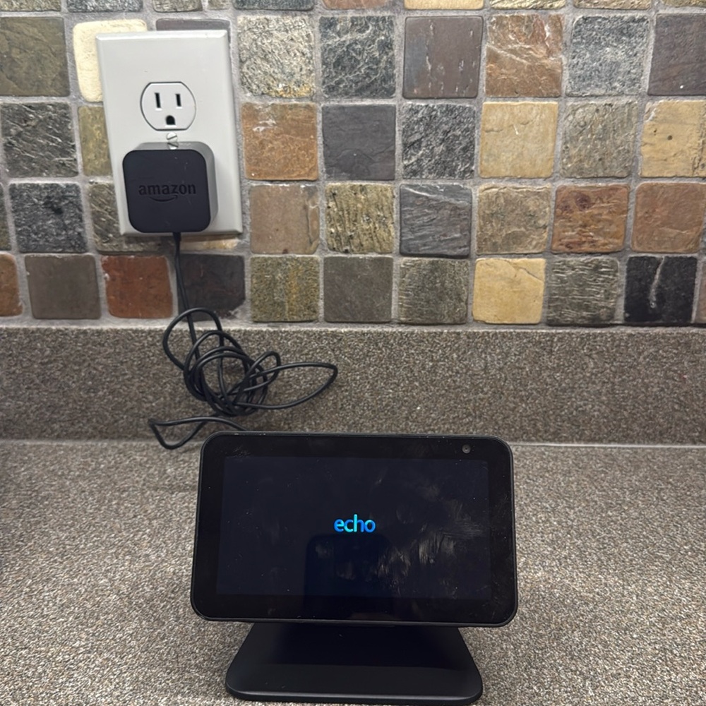 Amazon Echo Show 5 1st generation